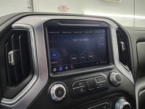 Used 2019 GMC Sierra 1500 Elevation image 11