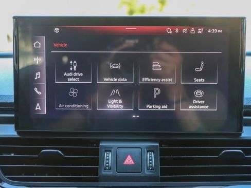 Used 2021 Audi SQ5 Premium Plus w/ Premium Plus Package image 37