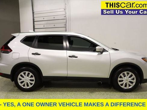 Used 2019 Nissan Rogue S image 8