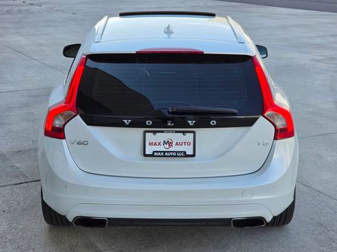 Used 2015 Volvo V60 T5 Premier FWD image 7