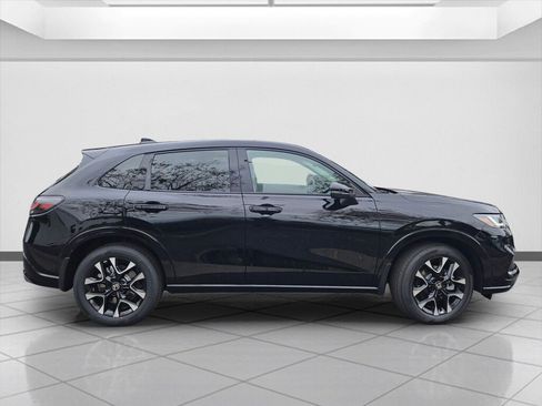 New 2026 Honda HR-V EX-L image 3