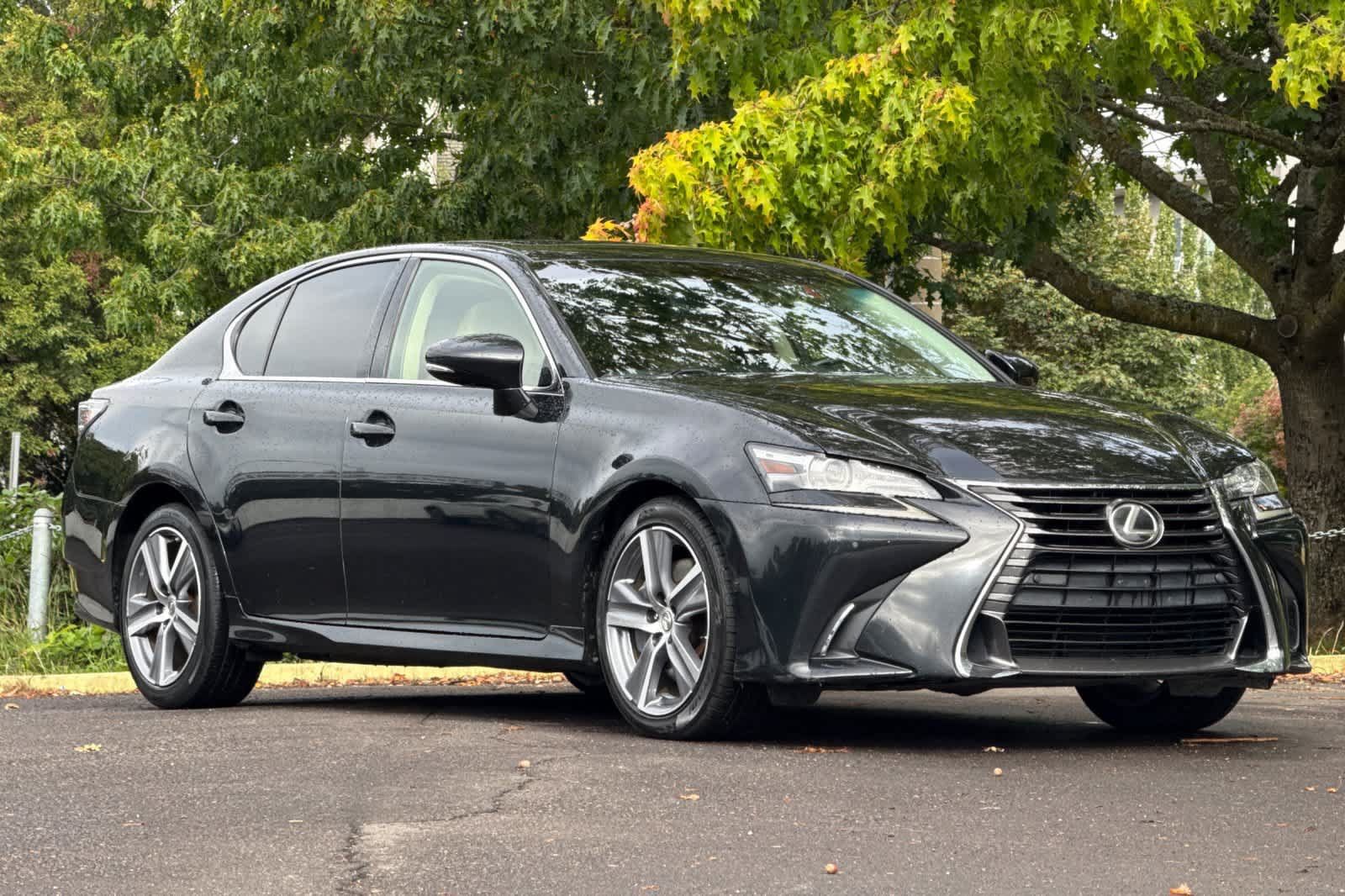 Used 2017 Lexus GS 350 RWD image 9
