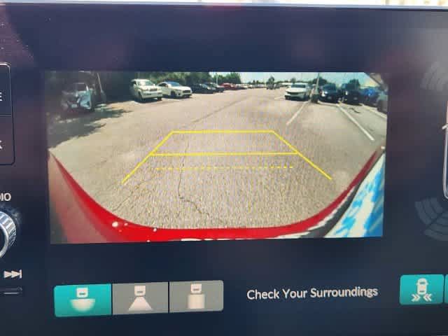 Used 2025 Honda CR-V EX-L image 17