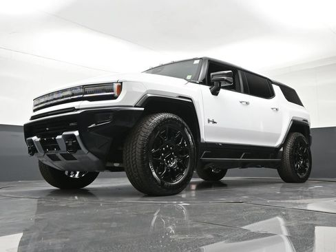 Used 2026 GMC Hummer EV SUV AWD/4WD image 25