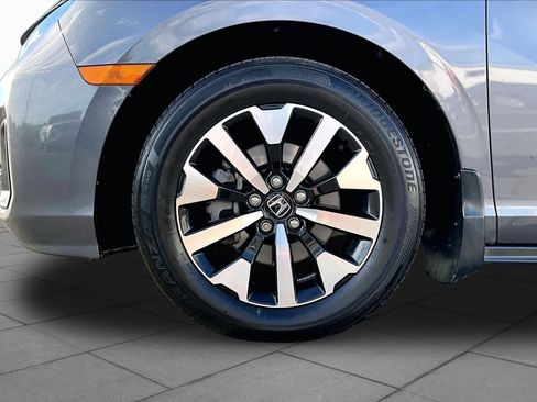 Used 2025 Honda Odyssey EX-L image 11