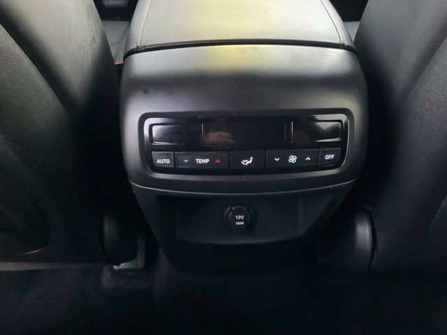 Used 2025 Hyundai Palisade SEL AWD/4WD image 15