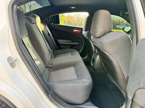 Used 2019 Dodge Charger Scat Pack w/ Dynamics Package image 34