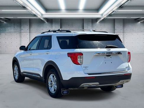 Used 2020 Ford Explorer XLT w/ Equipment Group 202A AWD/4WD image 26