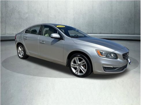 Used 2014 Volvo S60 T5 FWD image 7