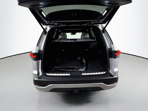 Used 2025 Lexus TX 350 AWD w/ Technology Package image 25