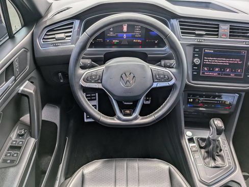 Used 2023 Volkswagen Tiguan SE R-Line FWD image 14