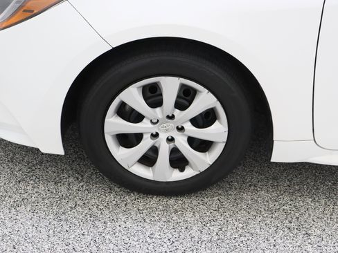 Certified 2024 Toyota Corolla LE FWD image 11