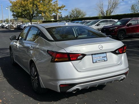 New 2025 Nissan Altima 2.5 SV w/ SV Premium Package image 4