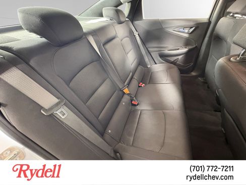 Used 2024 Chevrolet Malibu LT image 18