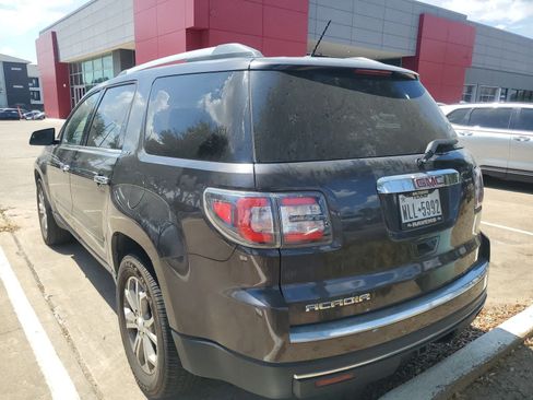 Used 2015 GMC Acadia SLT w/ Open Road Package FWD image 3