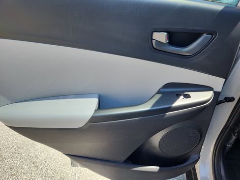 Certified 2023 Hyundai Kona SEL AWD/4WD image 27
