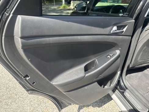Used 2017 Hyundai Tucson Limited w/ Limited Ultimate Package 03 AWD/4WD image 18