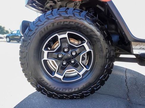 Used 2021 Jeep Gladiator Mojave image 15