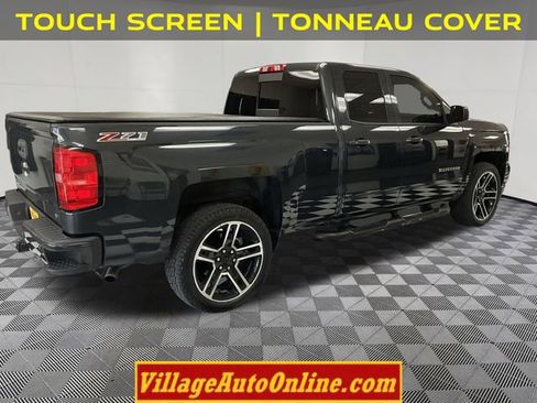 Used 2017 Chevrolet Silverado 1500 LT w/ LPO, Black Pack AWD/4WD image 4