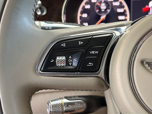 Used 2021 Bentley Flying Spur W12 AWD/4WD image 25