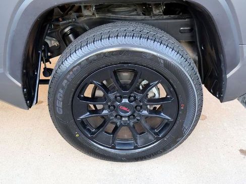 Used 2023 Toyota Tundra SR5 RWD image 12