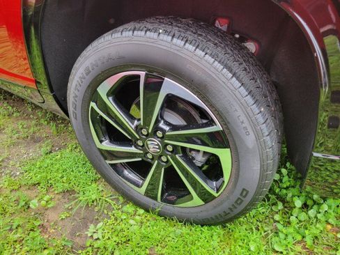 Used 2026 Buick Enclave Sport Touring FWD image 7