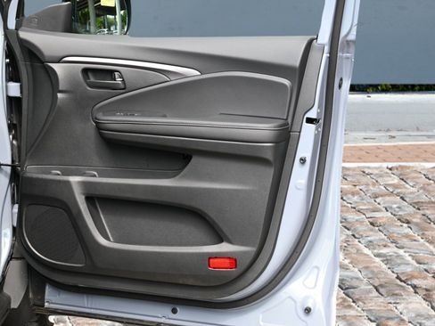 New 2026 Honda Ridgeline RTL image 12