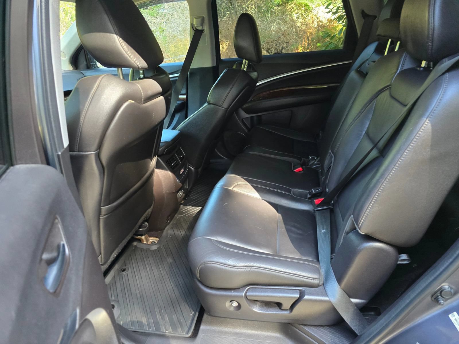 Used 2017 Acura MDX w/ Technology Package AWD/4WD image 17