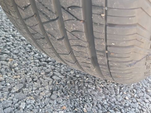 Used 2024 Kia Sorento LX image 31