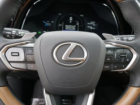 Certified 2025 Lexus RX 350h w/ Accessory Package AWD/4WD image 19