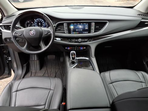 Used 2021 Buick Enclave Avenir w/ Avenir Technology Package image 13