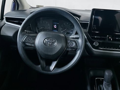 Used 2024 Toyota Corolla LE FWD image 17