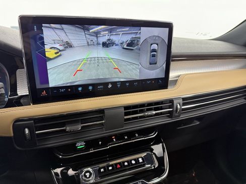 Used 2023 Lincoln Corsair Reserve w/ Equipment Group 201A image 25