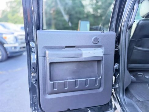 Used 2015 Ford F250 Lariat w/ Chrome Package AWD/4WD image 24