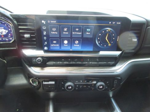 Certified 2023 Chevrolet Silverado 1500 LT Trail Boss w/ Convenience Package II AWD/4WD image 33