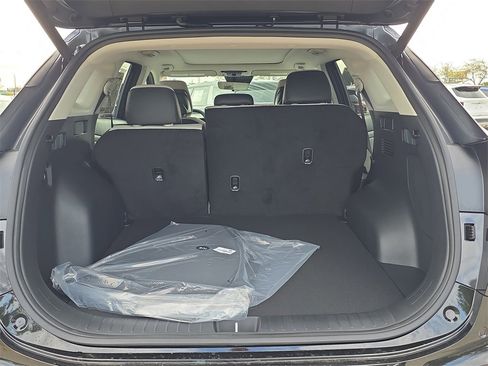 New 2026 Kia Sportage SX image 10