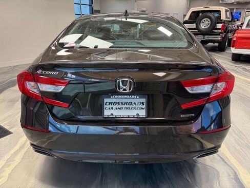 Used 2018 Honda Accord Touring image 37