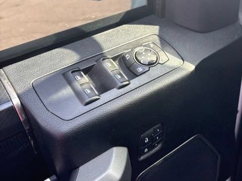 Used 2018 Ford F150 Raptor w/ Equipment Group 802A Luxury AWD/4WD image 6