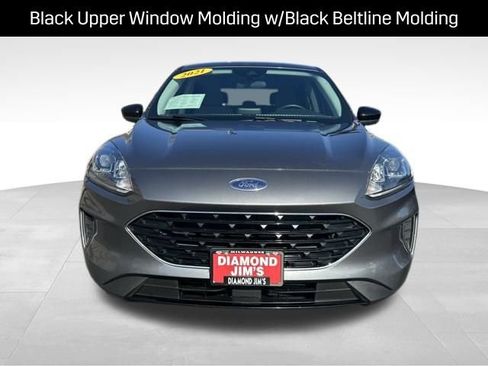 Used 2021 Ford Escape SE w/ SE Sport Appearance Package image 27