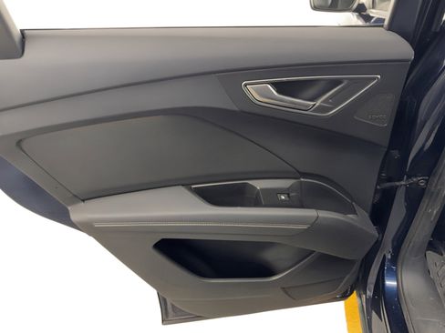 Certified 2023 Audi Q4 e-tron Premium Plus w/ Premium Plus image 17