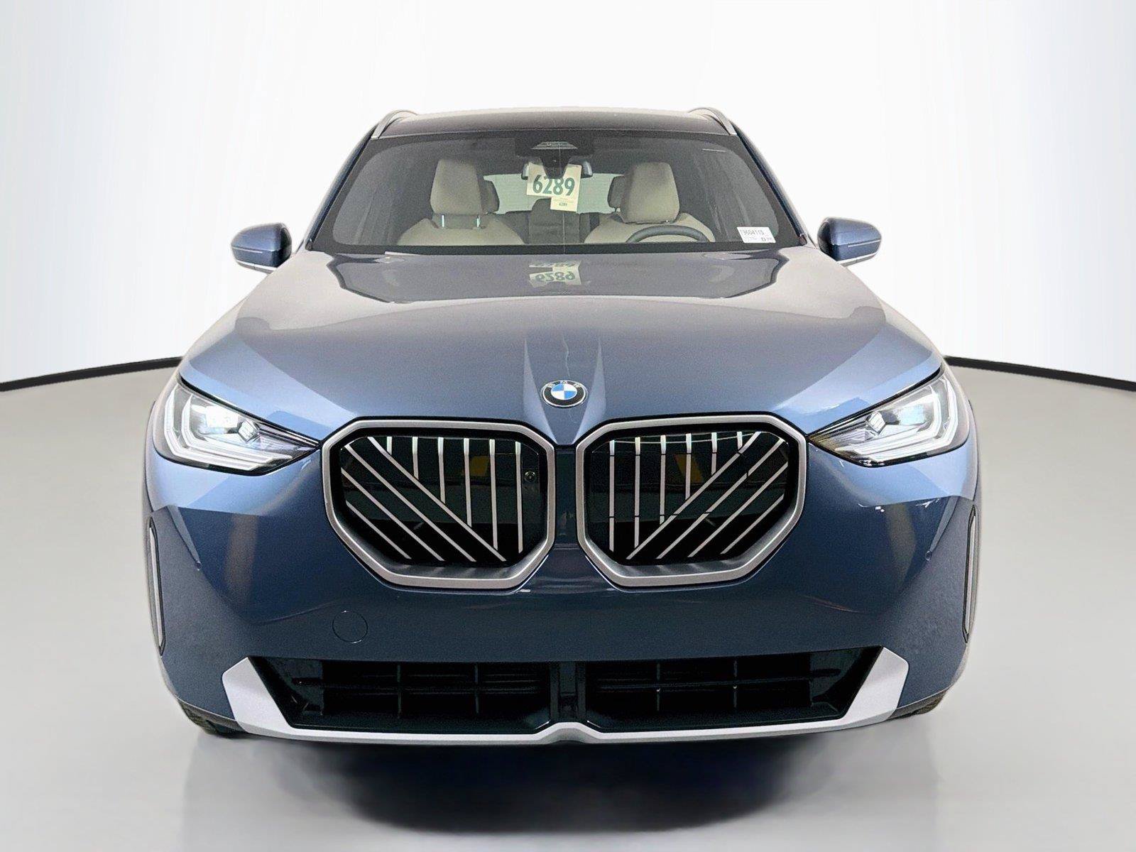 New 2026 BMW X3 xDrive30i w/ Premium Package AWD/4WD image 2