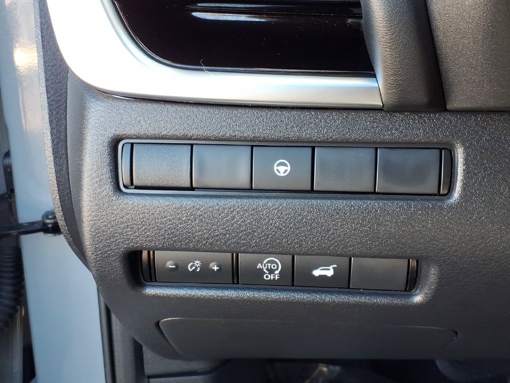 Certified 2023 Nissan Rogue SL w/ SL Premium Package AWD/4WD image 21