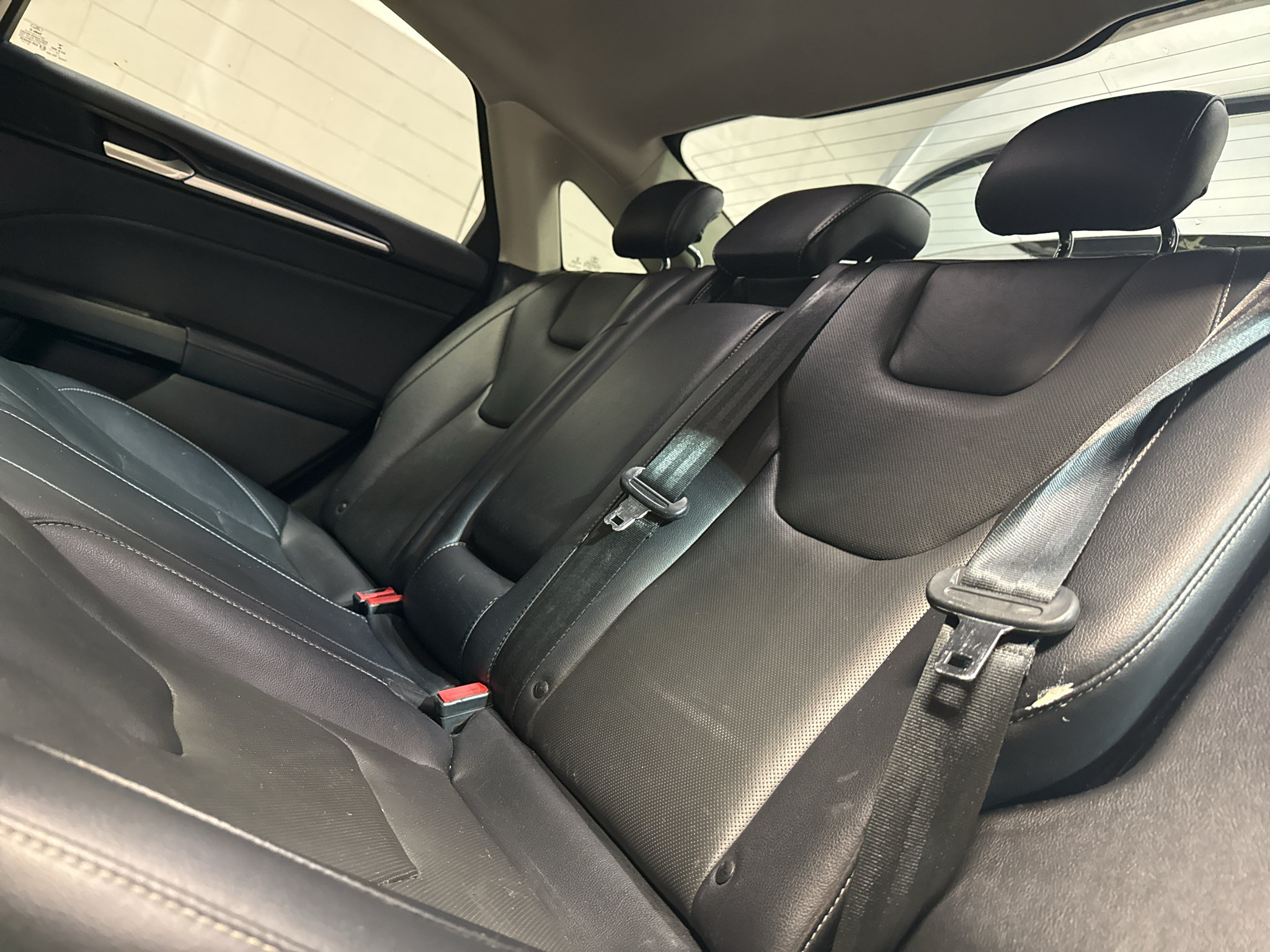 Used 2020 Ford Fusion Titanium FWD image 32