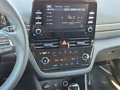 Used 2022 Hyundai Ioniq Blue image 26