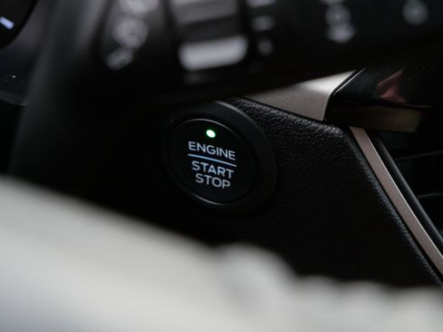 Used 2020 Ford Escape SEL AWD/4WD image 28