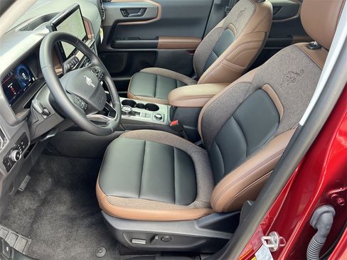 New 2025 Ford Bronco Sport Outer Banks w/ Outer Banks Tech Package+ image 21