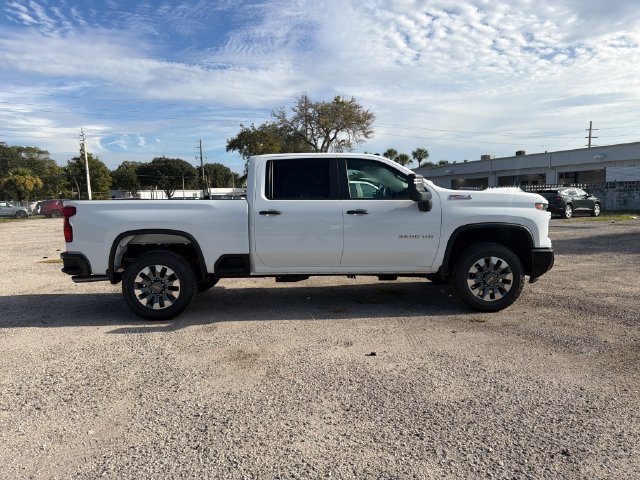 New 2026 Chevrolet Silverado 2500 Custom w/ Custom Value Package AWD/4WD image 15