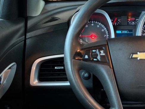 Used 2014 Chevrolet Equinox LS image 14