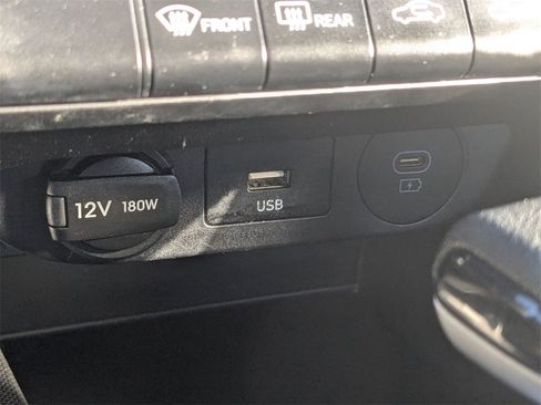 Used 2024 Hyundai Elantra SEL image 22