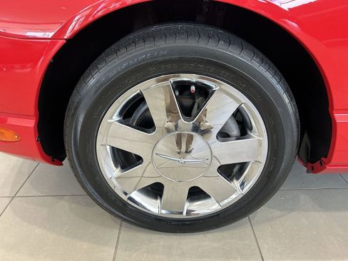 Used 2002 Ford Thunderbird RWD image 16